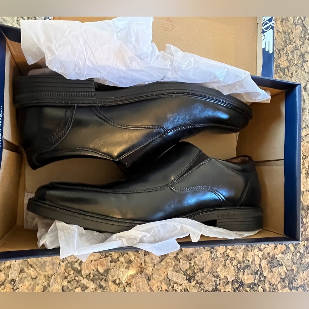 FINAL PRICE DROP NIB Dockers Men's Slip On Dress Shoes size 11 - Picture 5 of 7